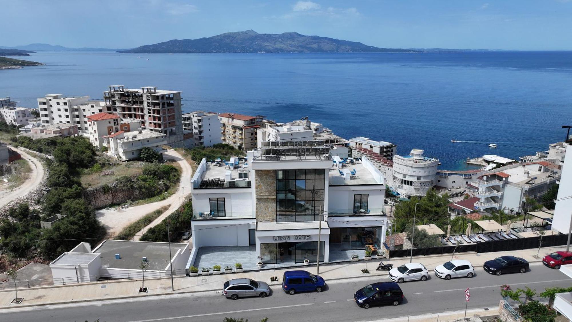 Litan Hotel Sarandë Exterior foto