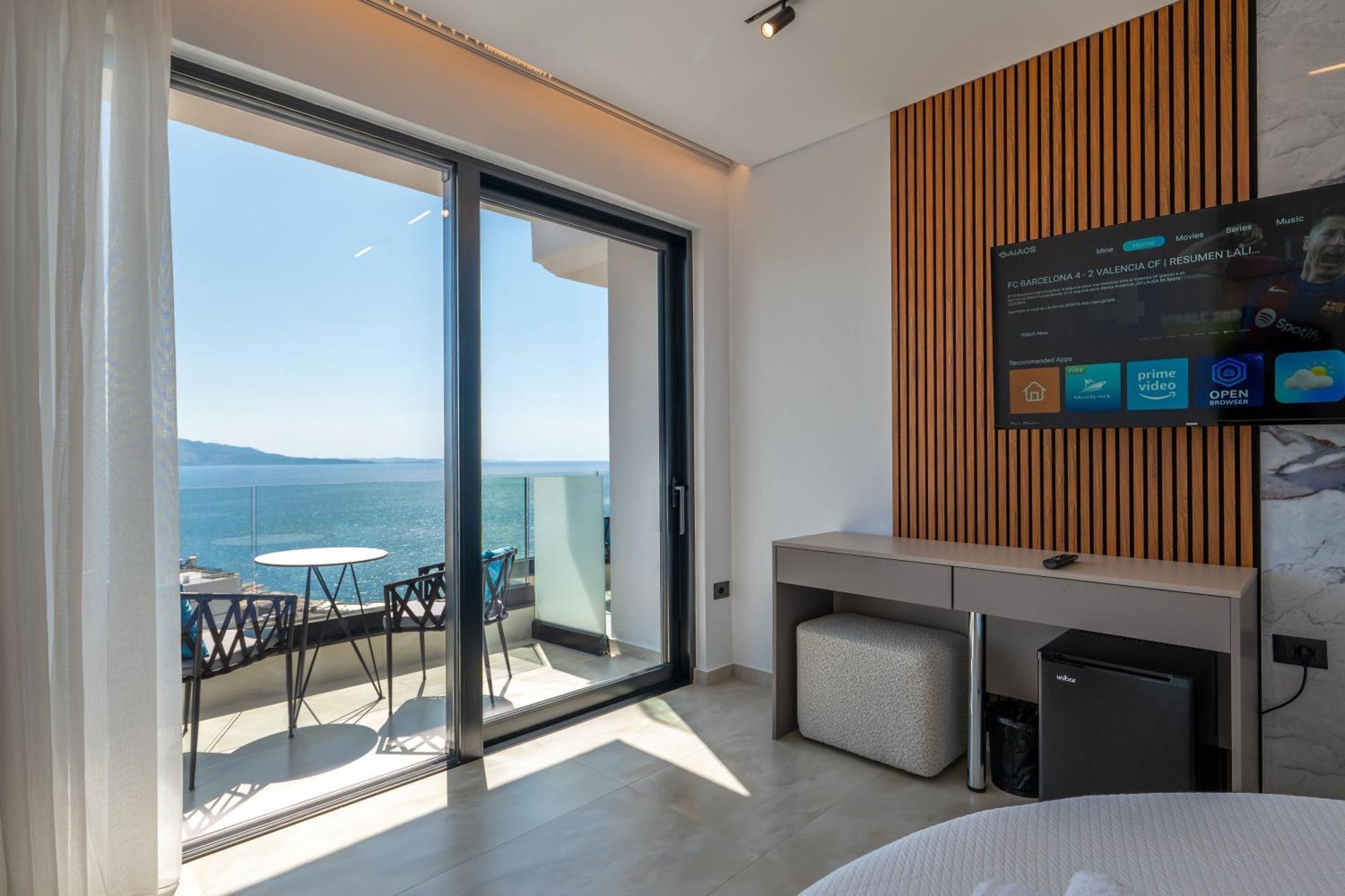 Litan Hotel Sarandë Exterior foto