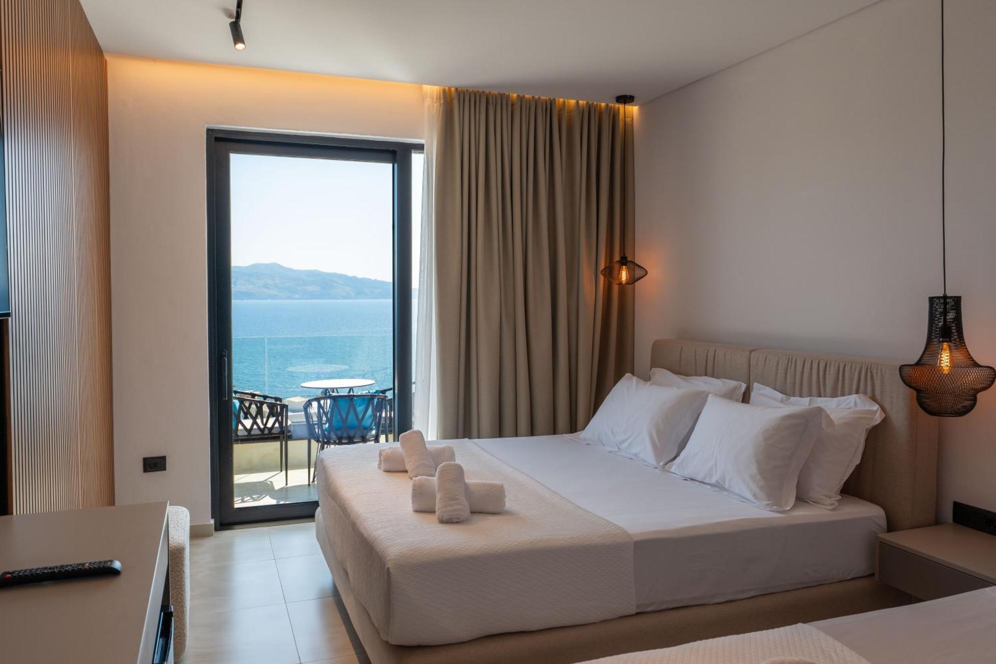 Litan Hotel Sarandë Exterior foto