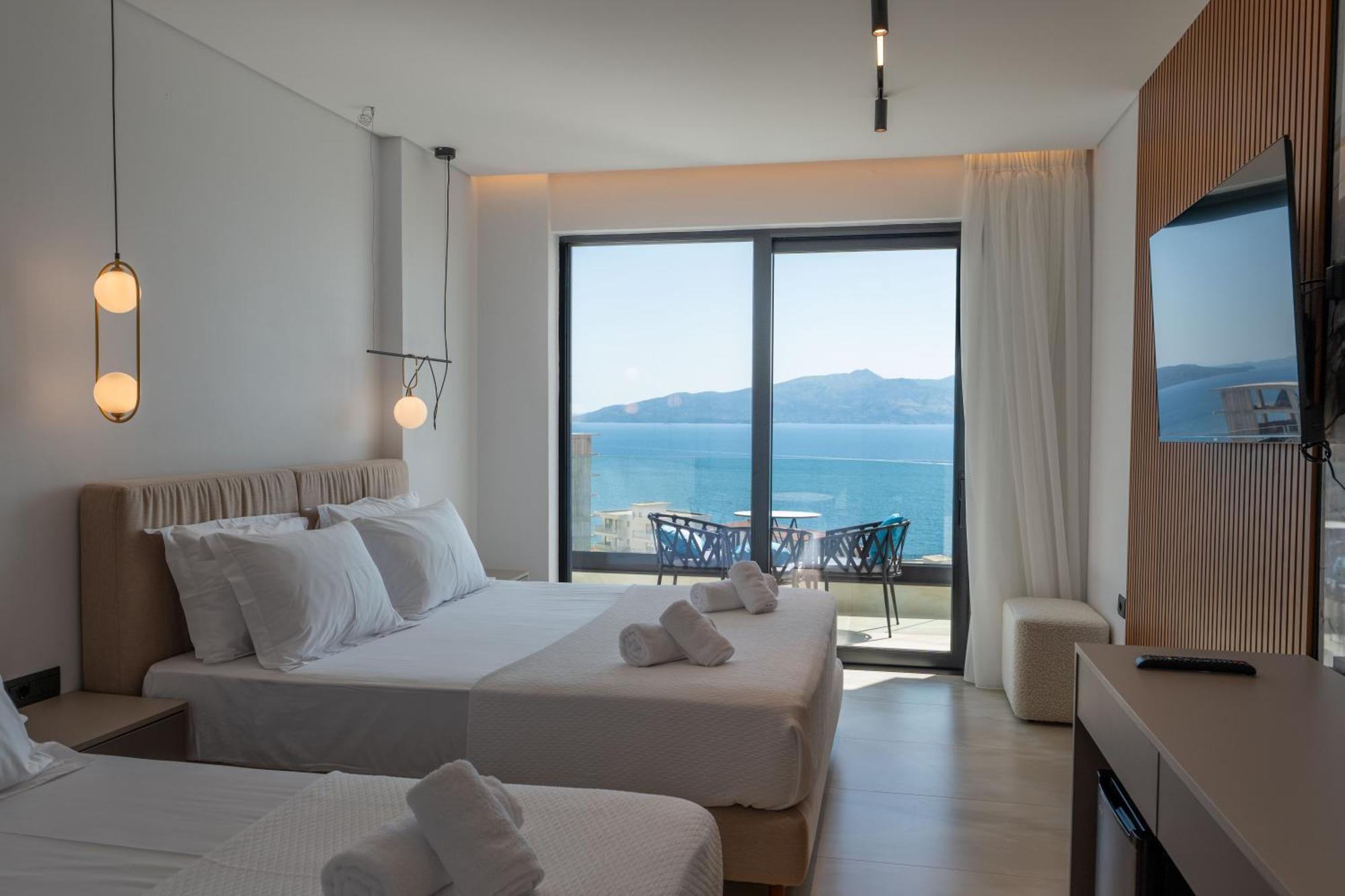 Litan Hotel Sarandë Exterior foto